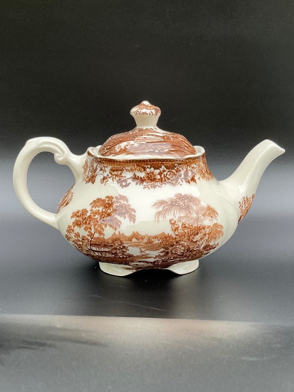 Vintage 1940s Tonquin Brown Teapot Clarice Cliff Royal Staffordshire Antique